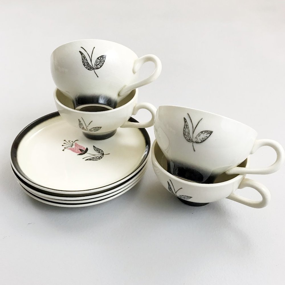 VINTAGE Mid-Century Flower Coffee Tea Cup & Plate Set Of 4 Cottagecore